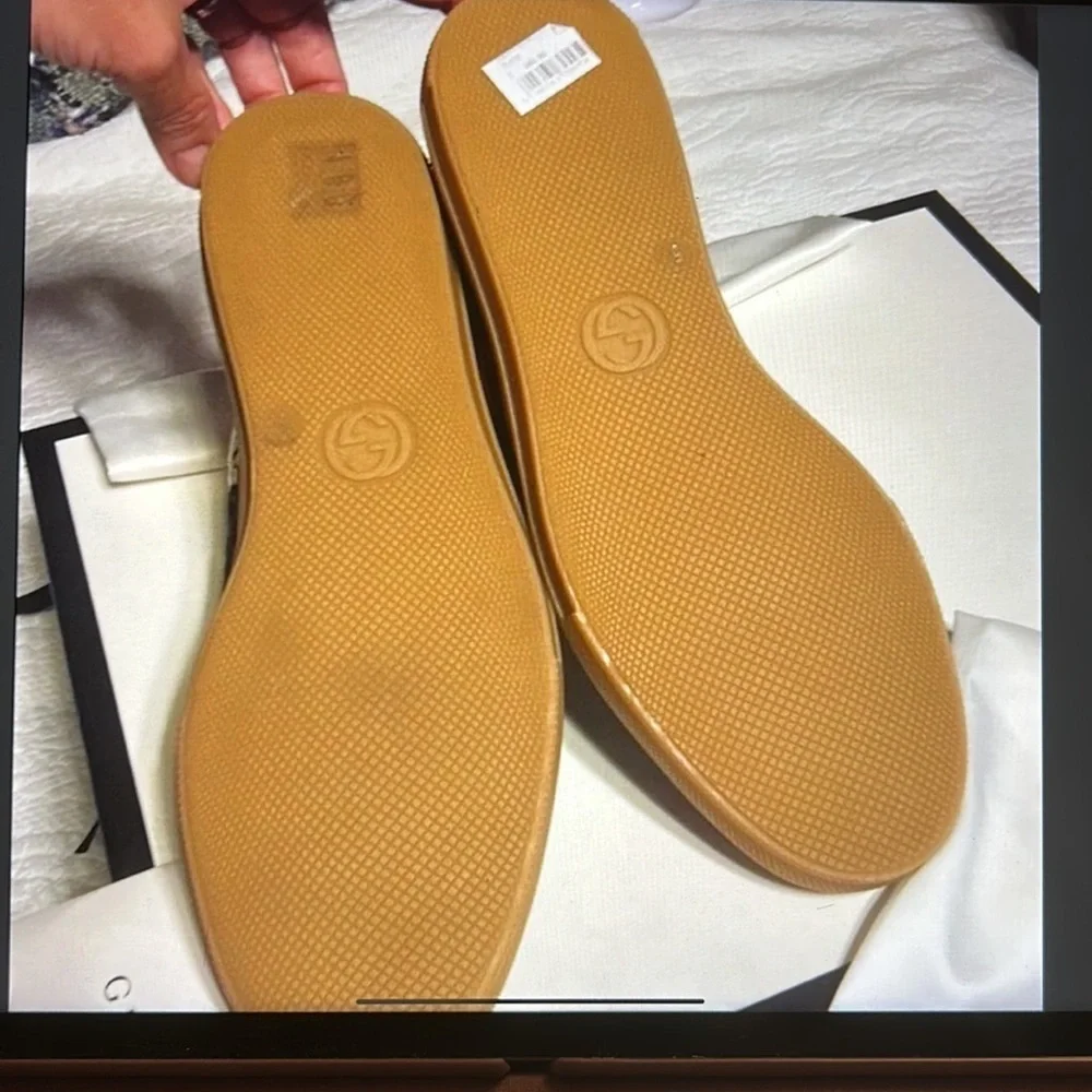 Gucci “love is blind” Men’s high top. NIOB